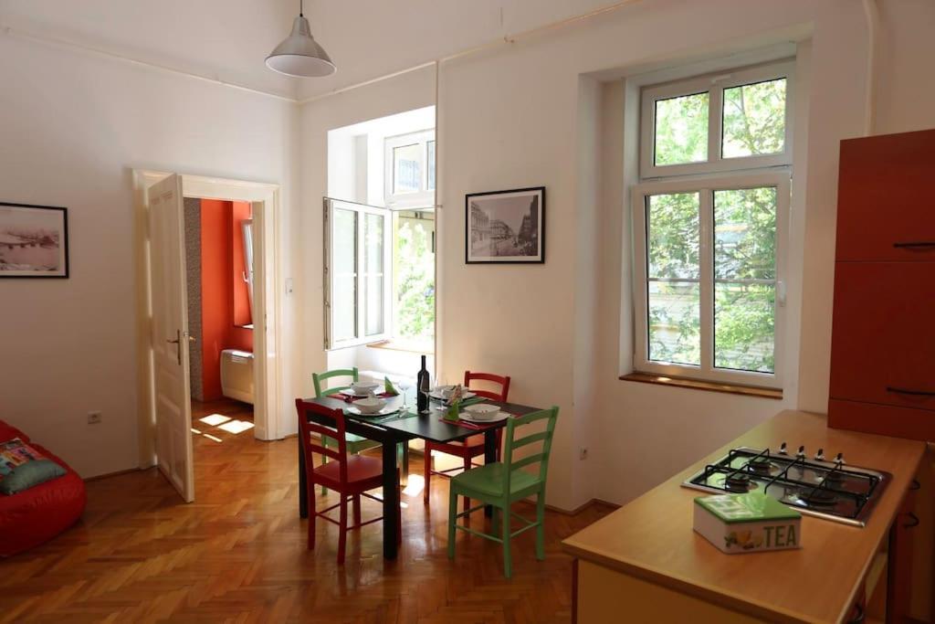 Quiet Home At Synagogue Budapest Extérieur photo